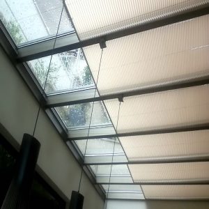 akustik perde modelleri çeşitleri fiyatları uğultu gürültü emici kesen ses perdesi modelleri önleyici sessiz sessizlik sağlayaN TAVAN (7)-min