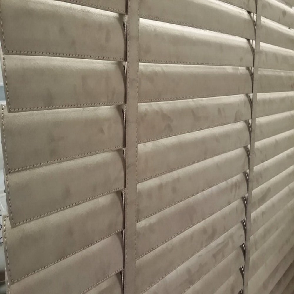 jaluzi akustik akustik jaluzi perde ses emici jaluzi keçe jaluzi felt venetian blinds 50mm keçeden jaluzi gürültü otoban 50mm_5-min